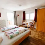 4 * Stanzach