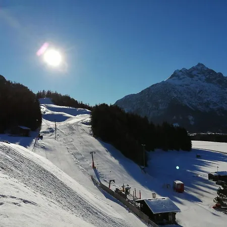 4 * Stanzach
