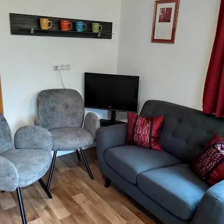 4 Apartment