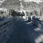4 شقة شتانزاخ
